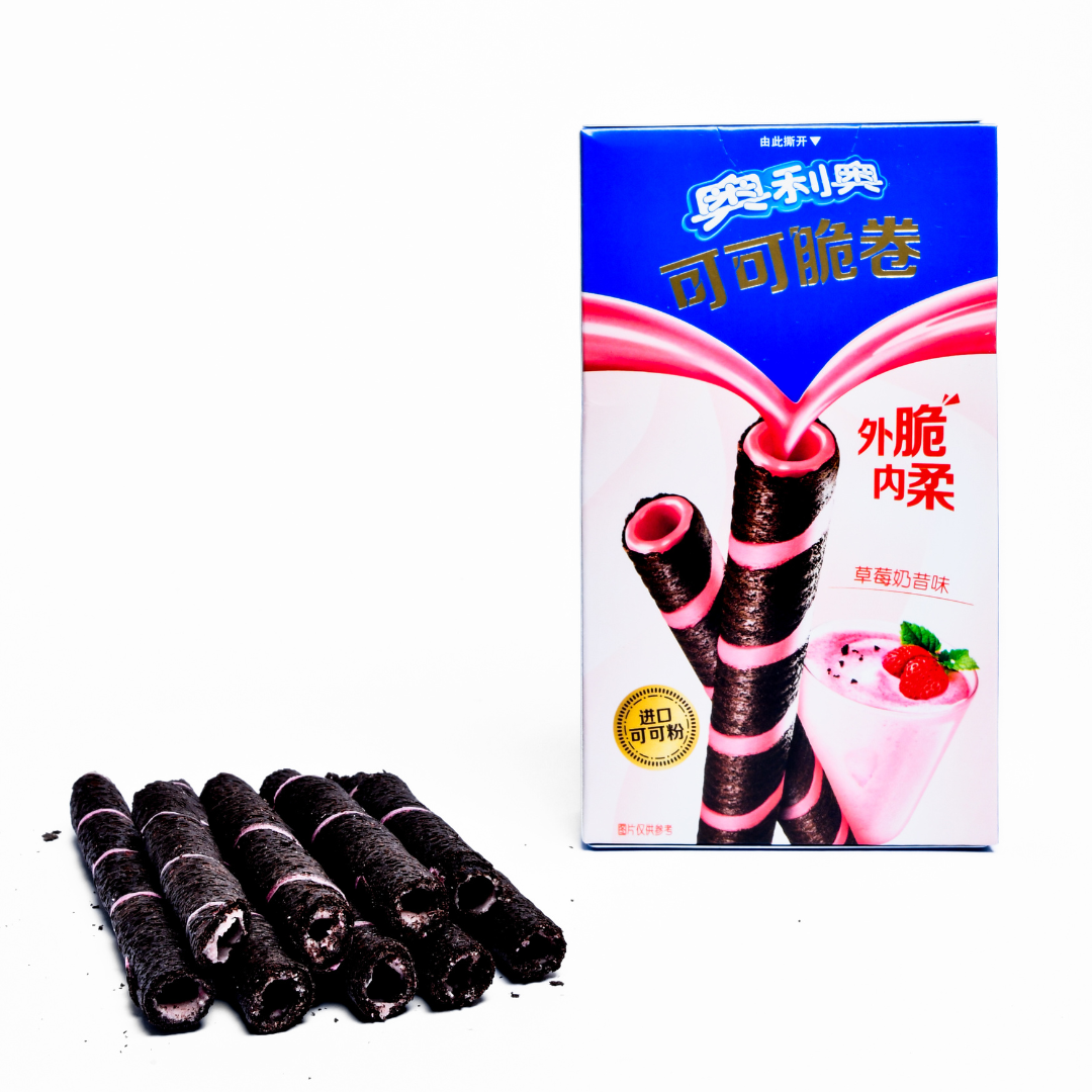 Oreo Strawberry Wafer Rolls