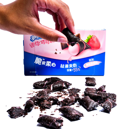 Oreo Strawberry Wafer Bites